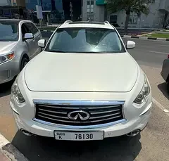 Infiniti QX70