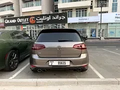 Volkswagen Golf R