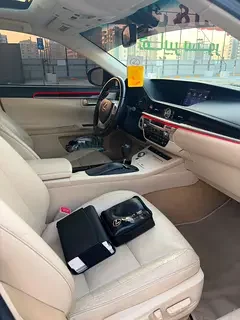 Lexus ES-Series