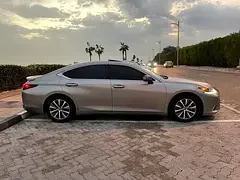 Lexus ES-Series