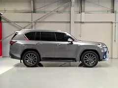 Lexus LX-Series