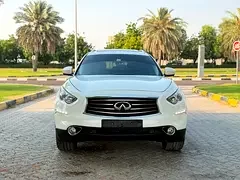 Infiniti QX70