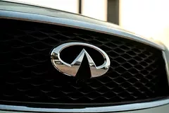 Infiniti QX70