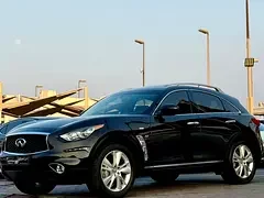 Infiniti QX70