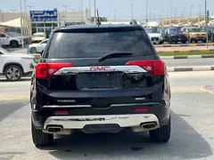 GMC Acadia