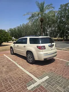 GMC Acadia