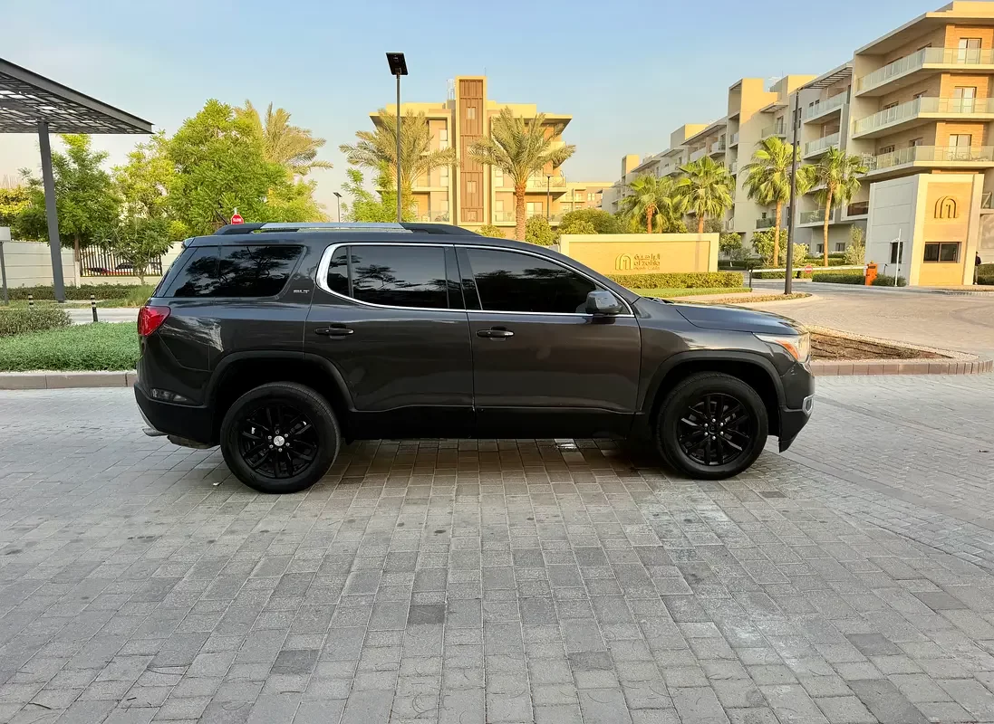 GMC Acadia