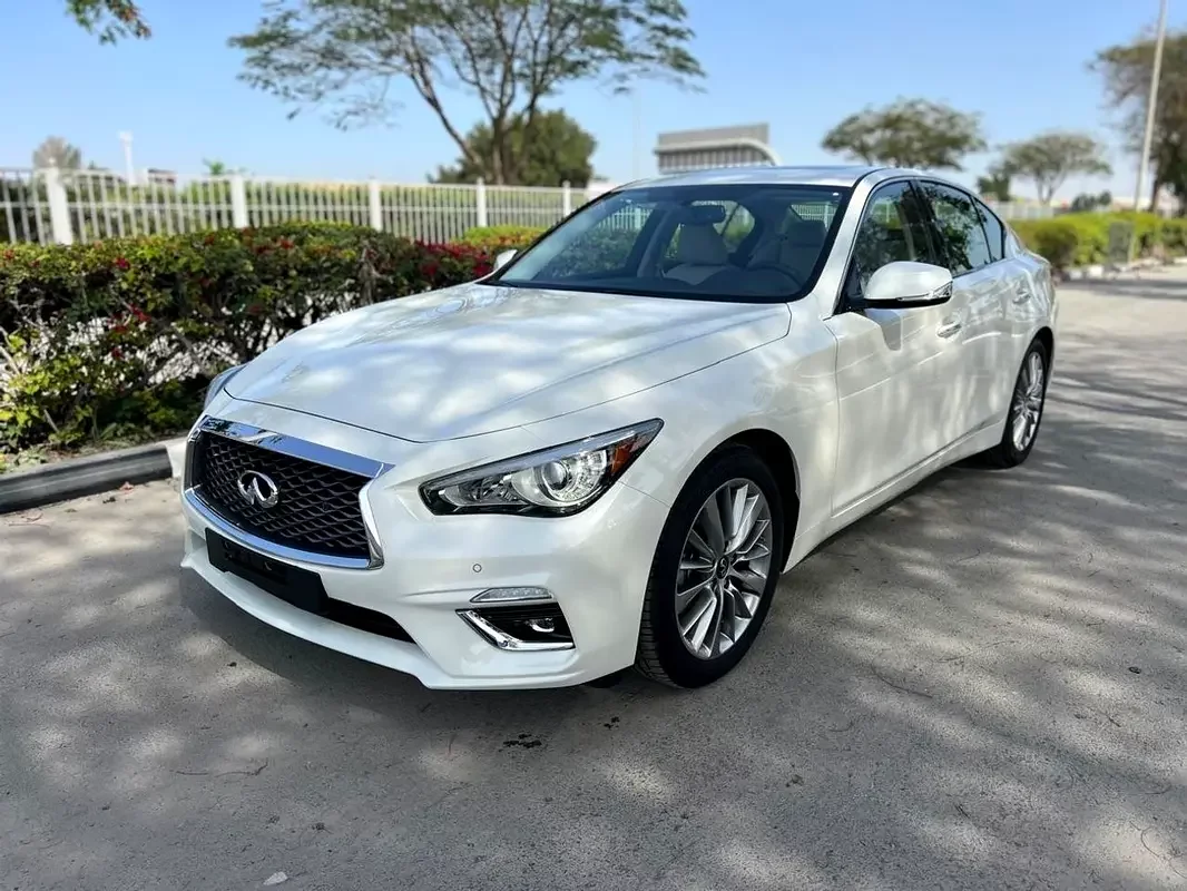 Infiniti Q50