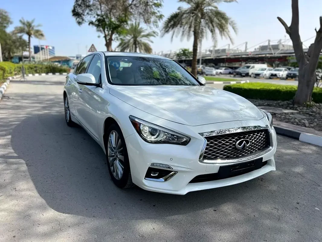 Infiniti Q50