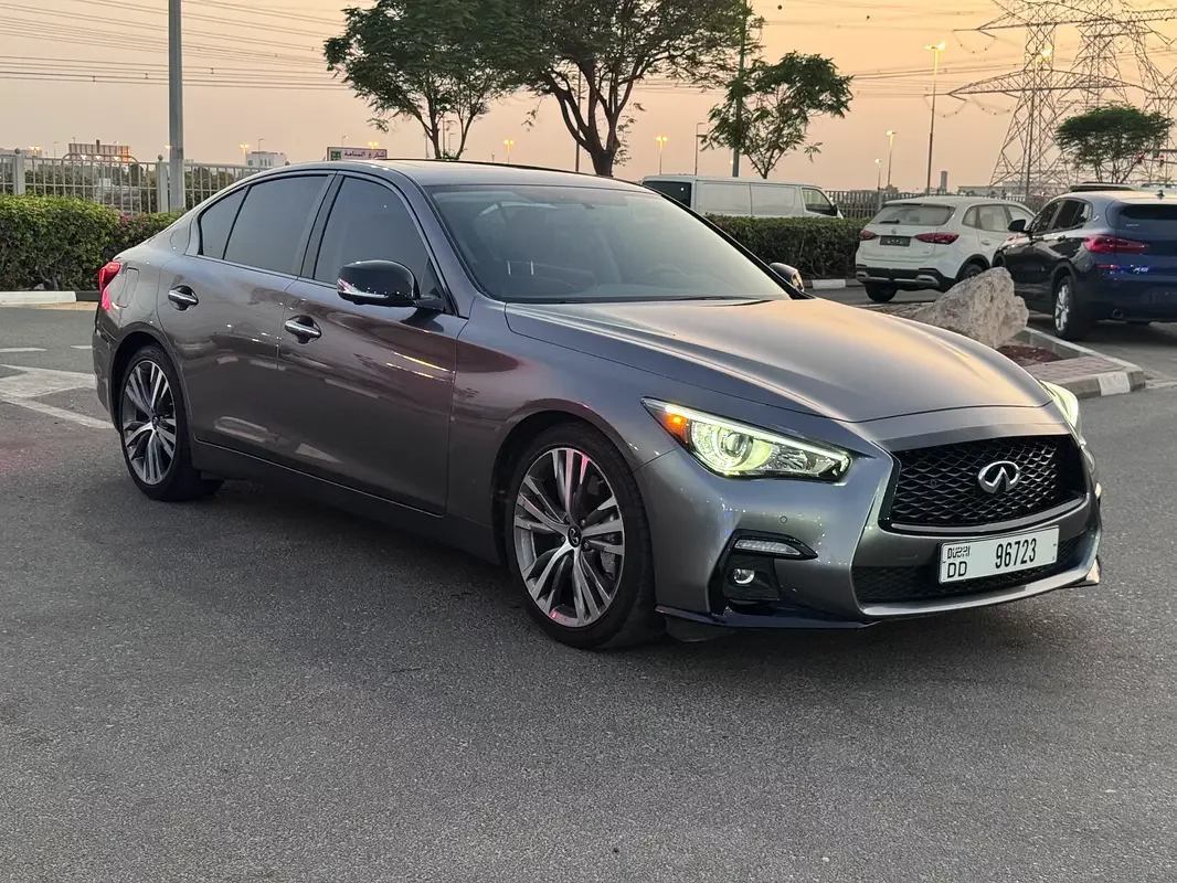 Infiniti Q50