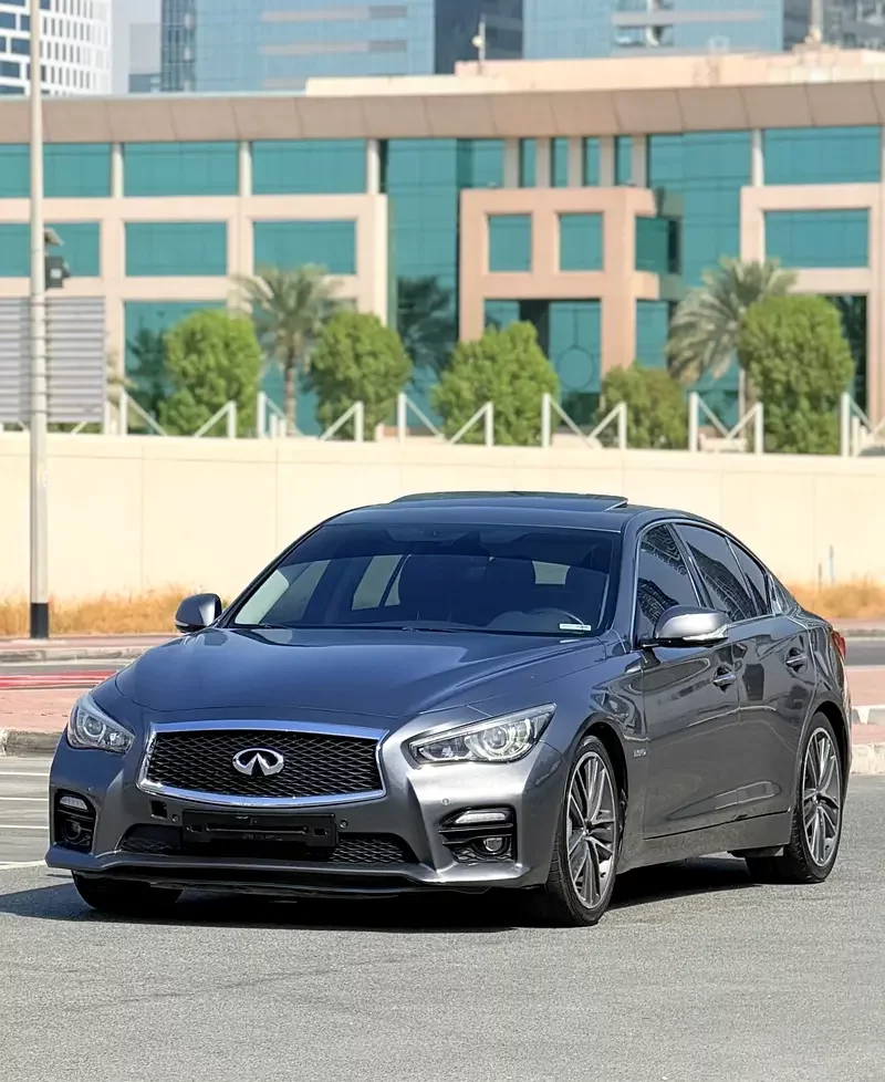 Infiniti Q50