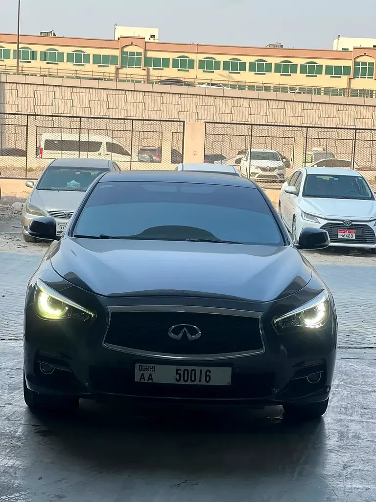 Infiniti Q50
