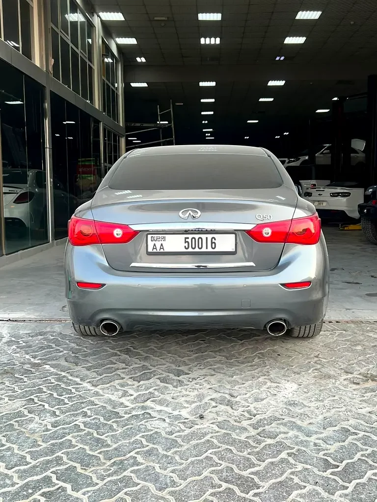 Infiniti Q50
