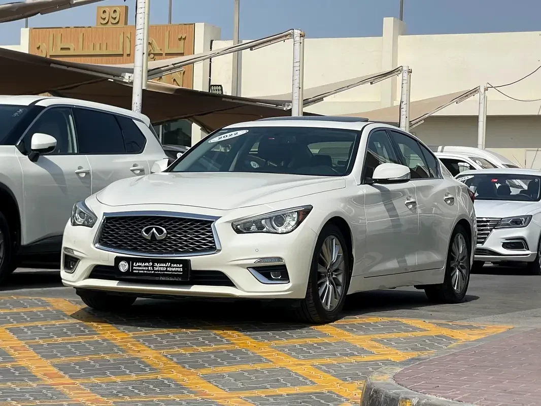 Infiniti Q50