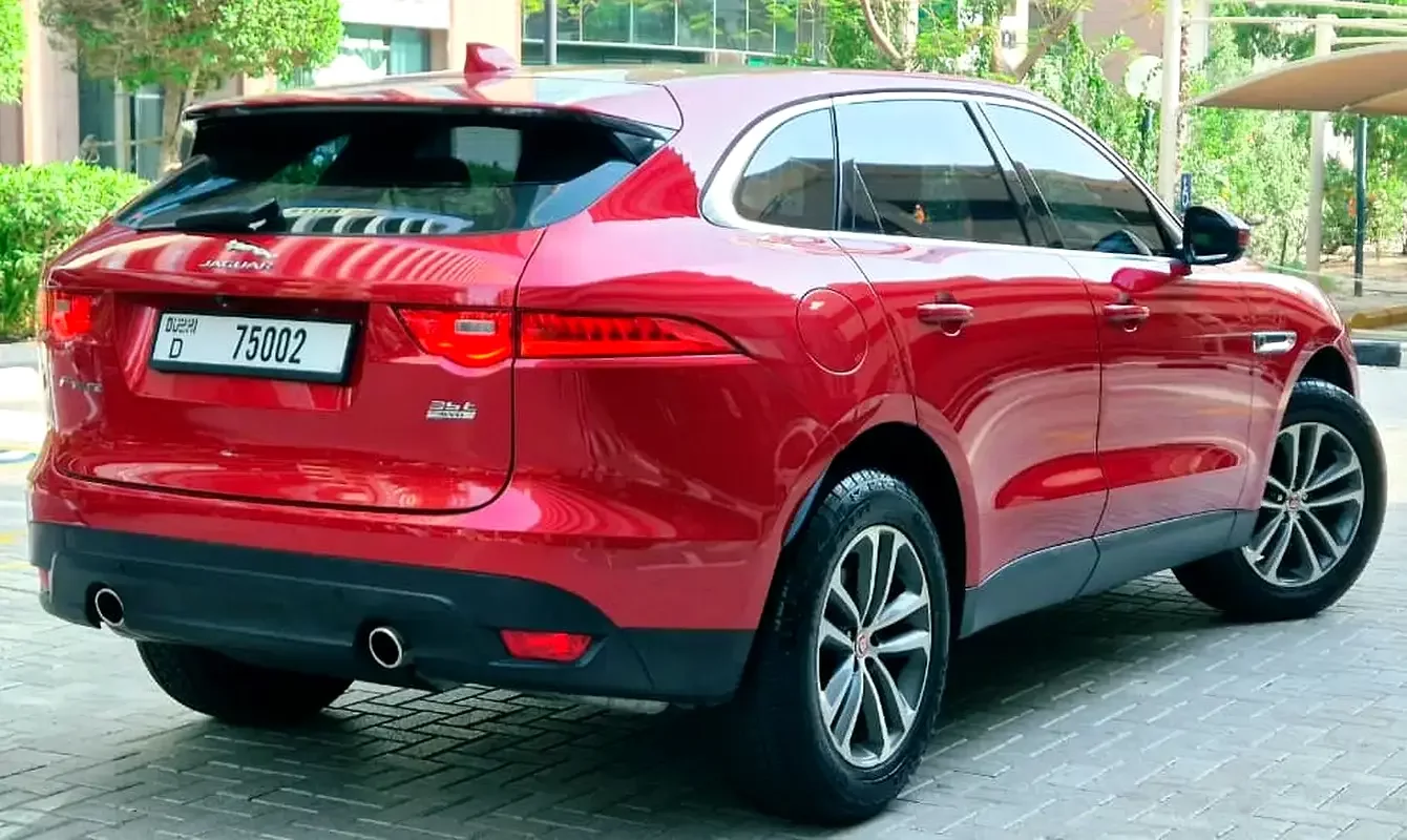 Jaguar F-Pace