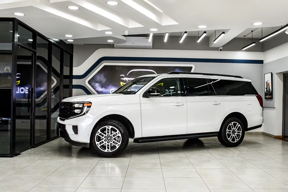 Ford Expedition, 2025 — купить с доставкой из ОАЭ