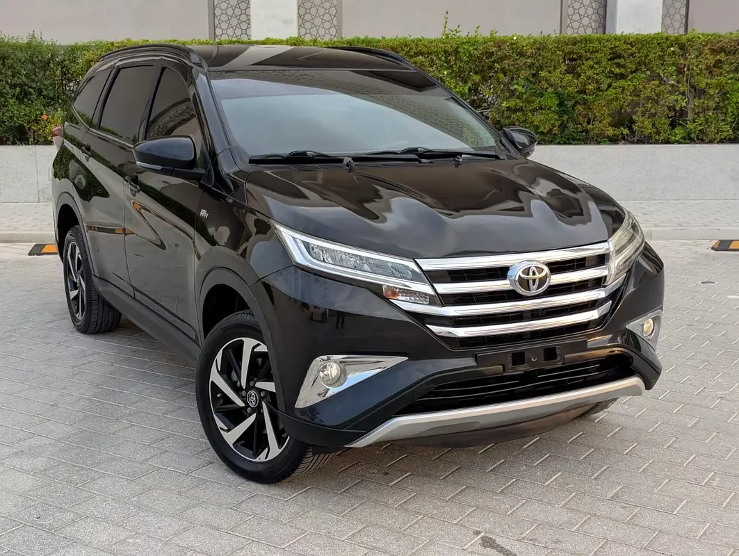 Toyota Rush, 2020 — купить с доставкой из ОАЭ