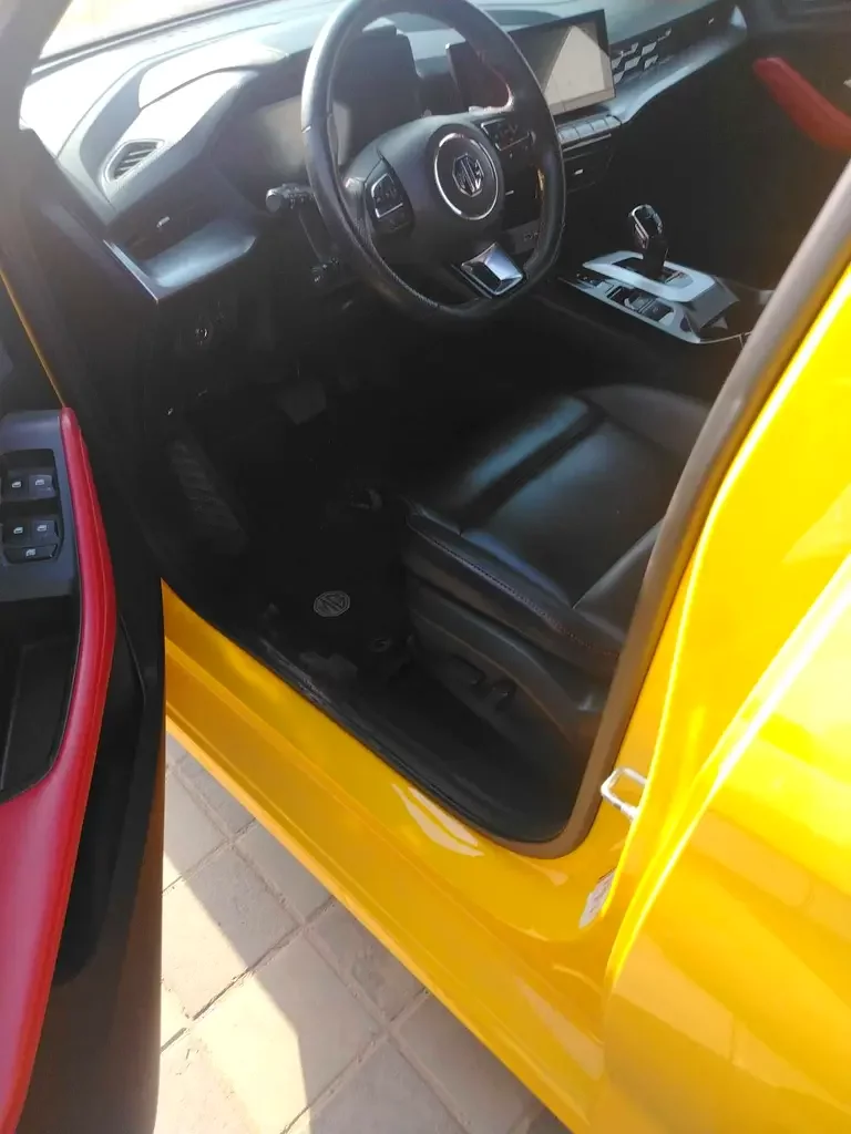 MG GT