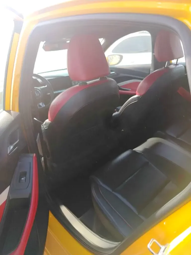MG GT