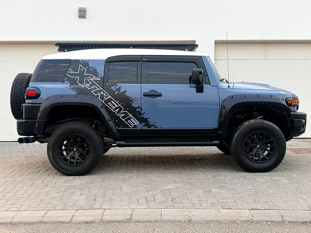 Toyota FJ Cruiser