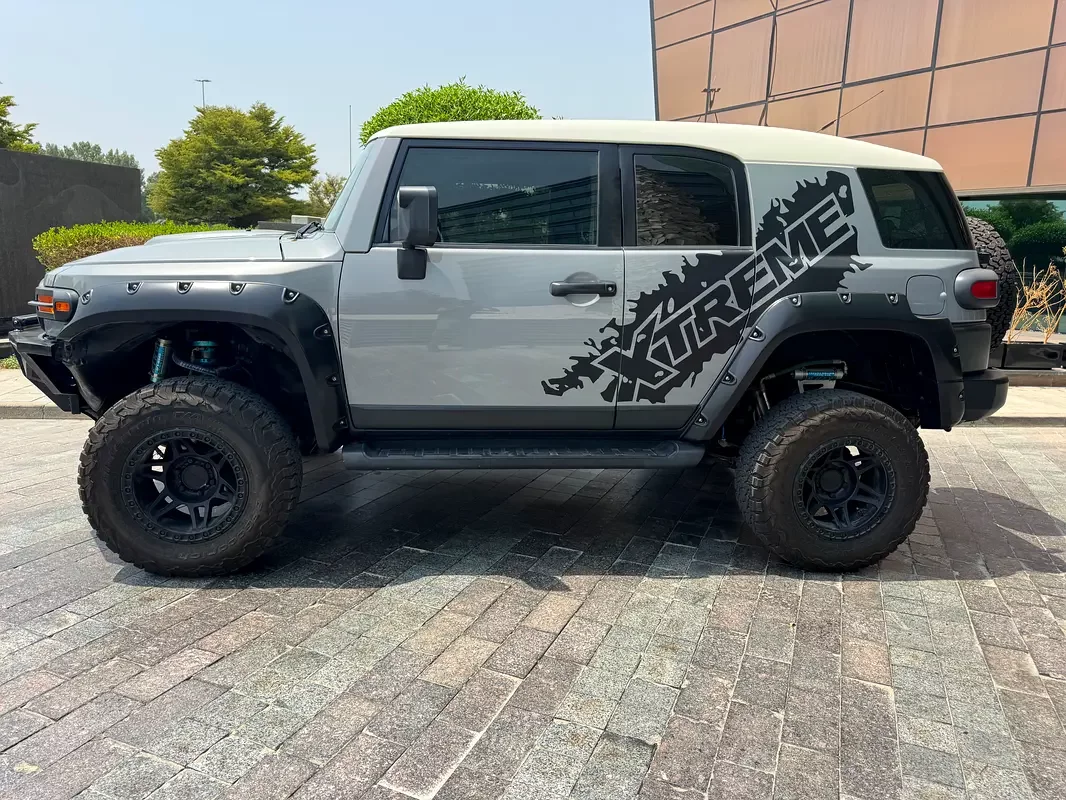 Toyota FJ Cruiser