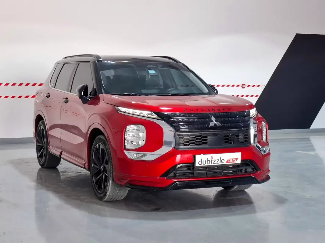 Mitsubishi Outlander, 2024 — купить с доставкой из ОАЭ