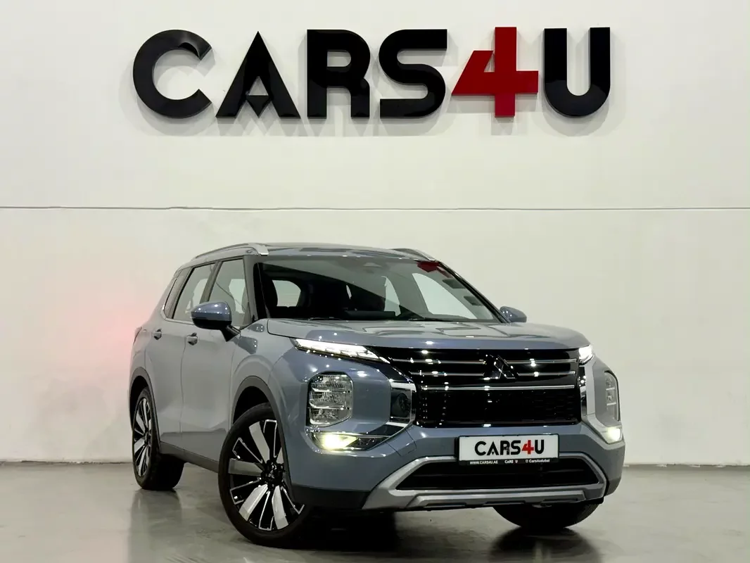 Mitsubishi Outlander, 2026 — купить с доставкой из ОАЭ