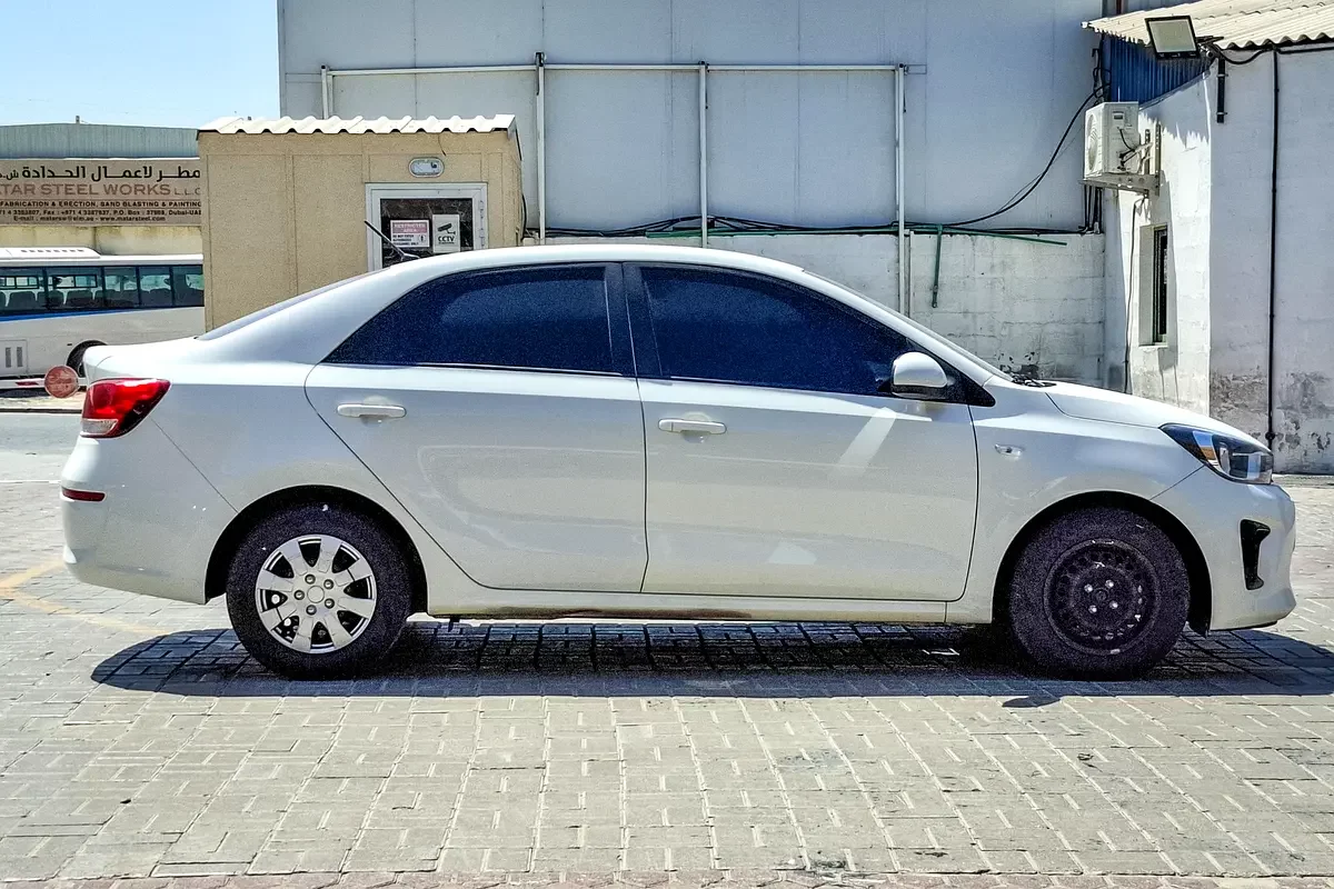 Kia Pegas