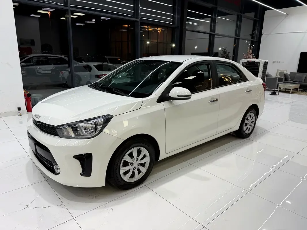 Kia Pegas