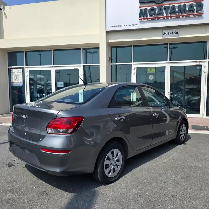 Kia Pegas