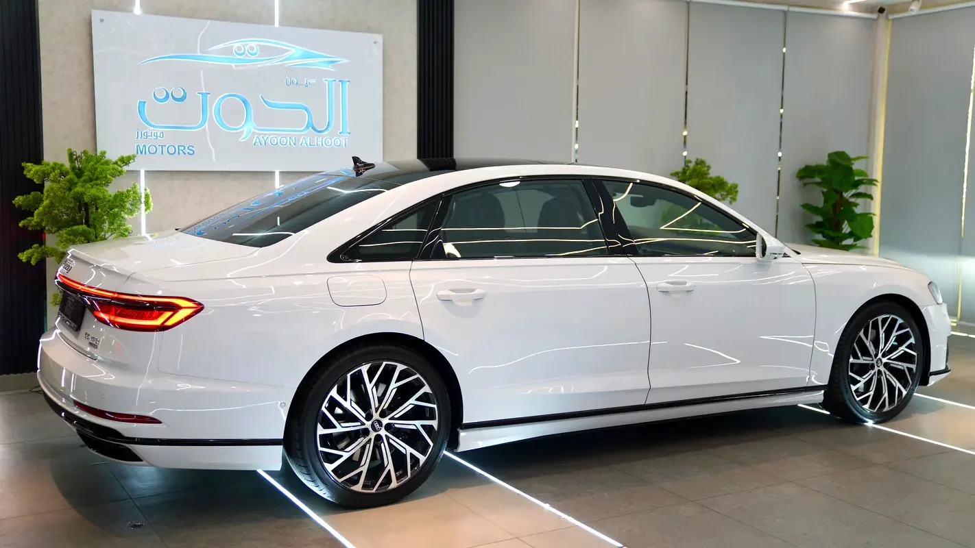 Audi A8
