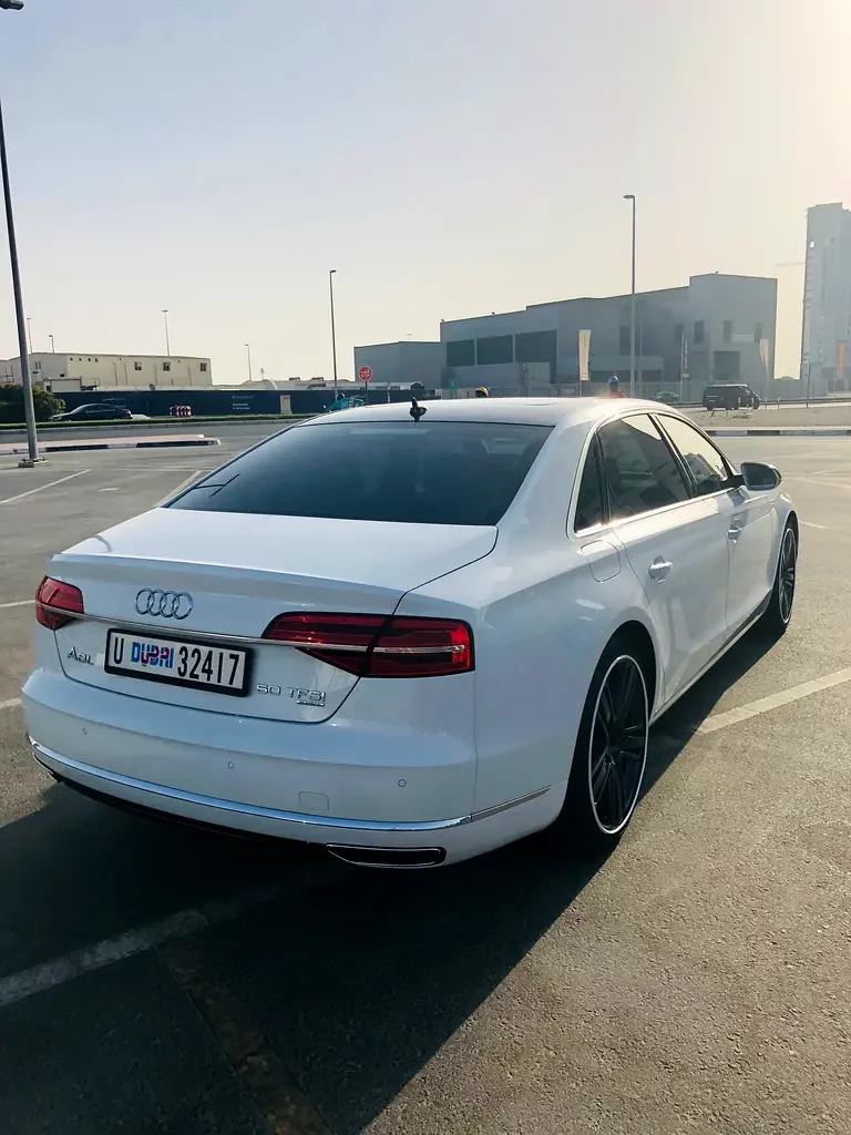 Audi A8
