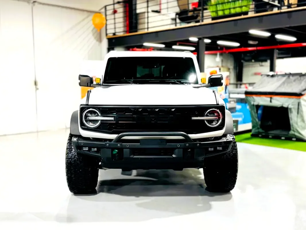 Ford Bronco, 2022 — купить с доставкой из ОАЭ