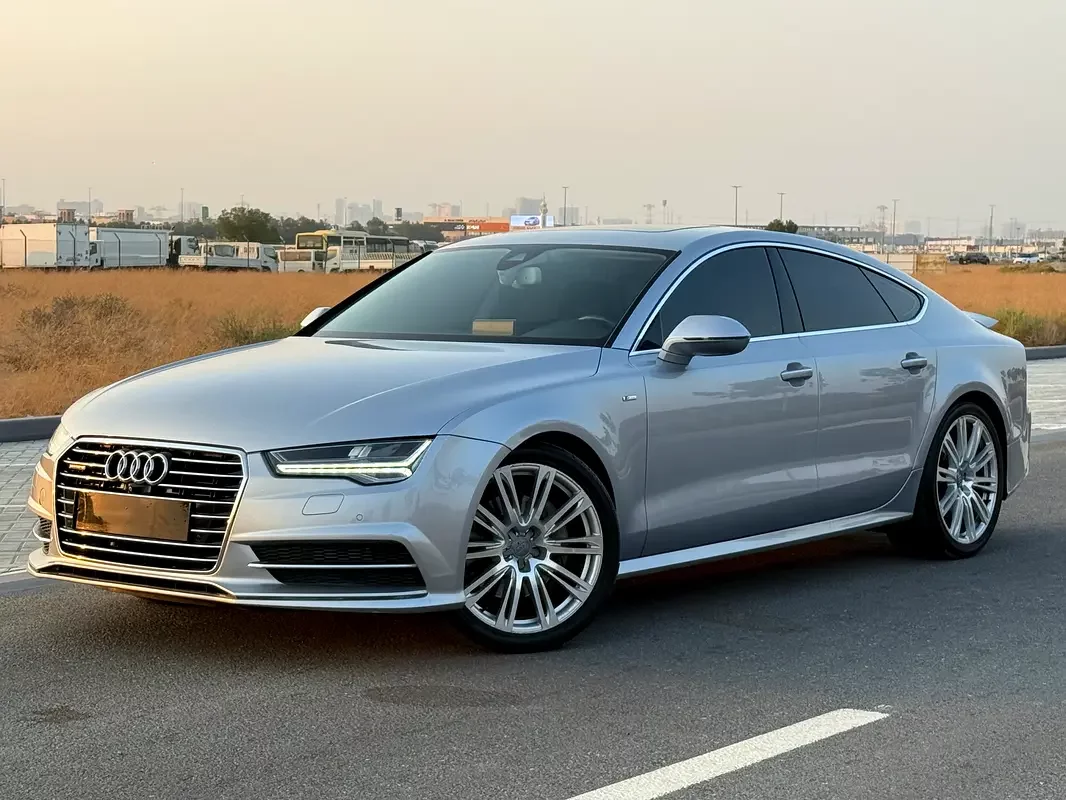 Audi A7, 2015 — купить с доставкой из ОАЭ