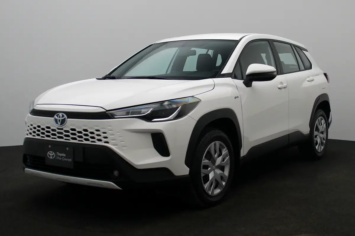 Toyota Corolla Cross, 2025 — купить с доставкой из ОАЭ