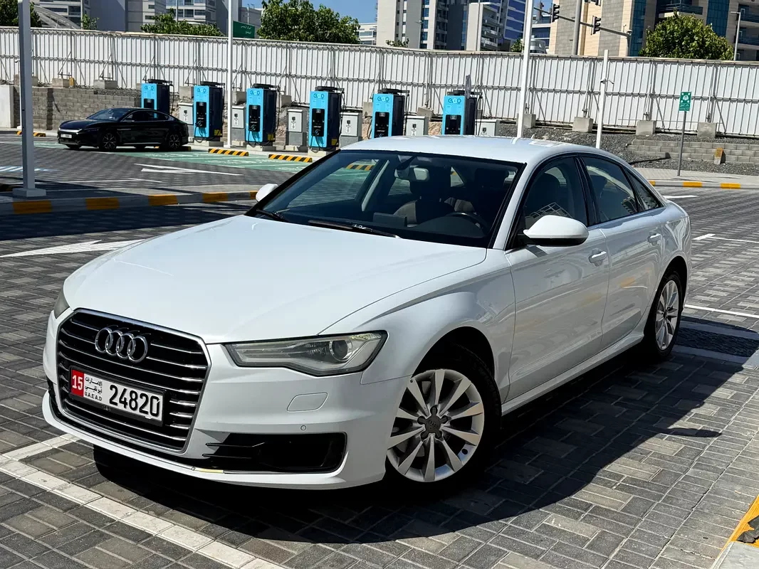 Audi A6, 2016 — купить с доставкой из ОАЭ