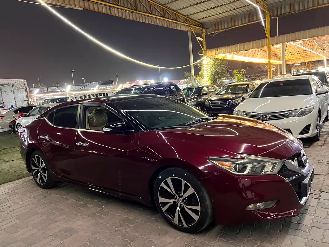 Nissan Maxima, 2017 — купить с доставкой из ОАЭ