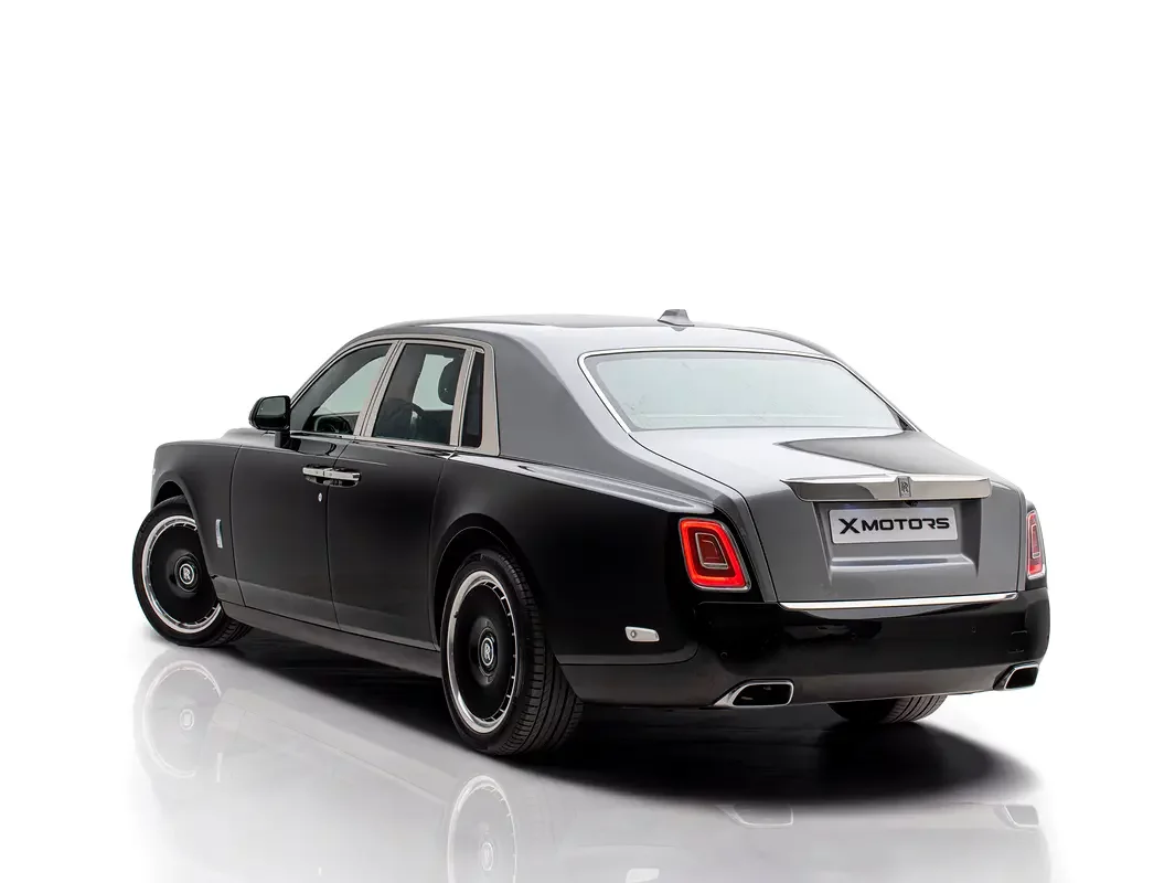 Rolls-Royce Phantom