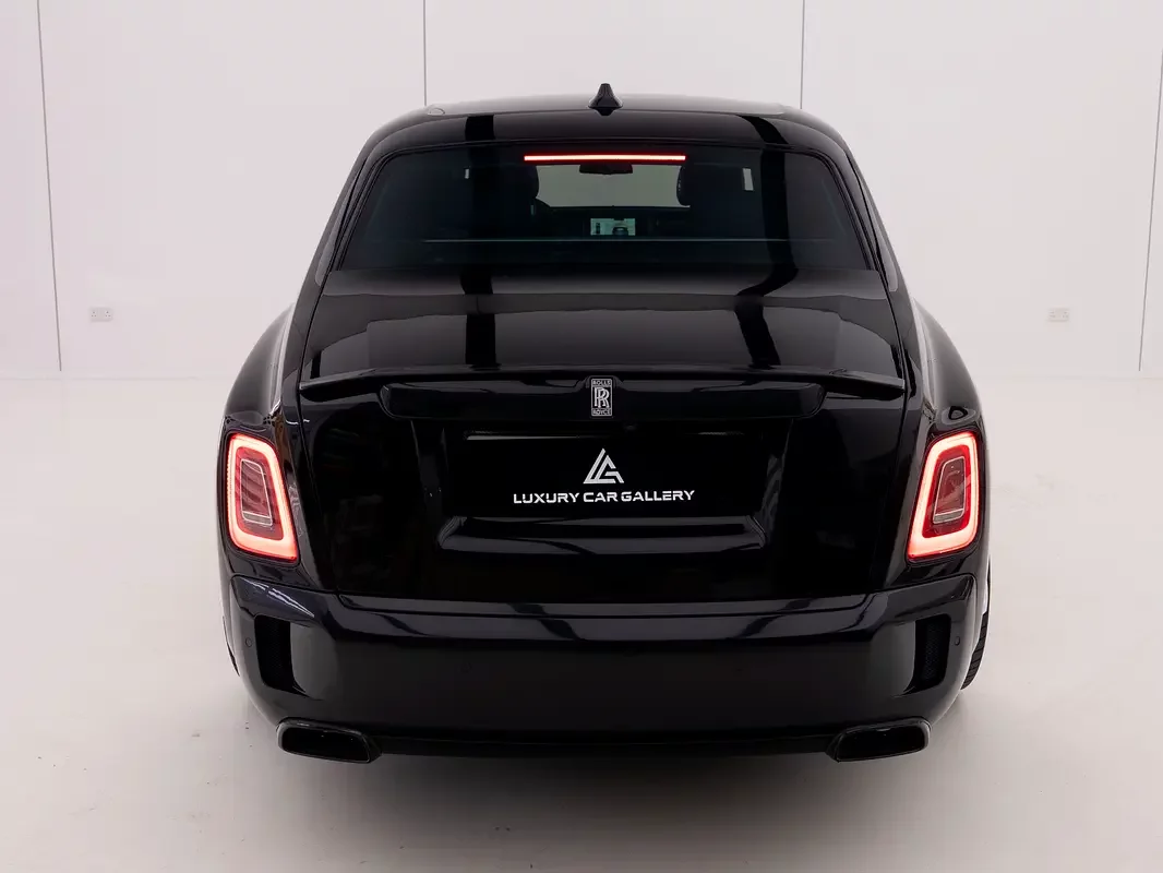 Rolls-Royce Phantom