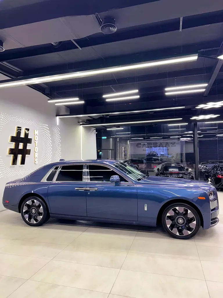 Rolls-Royce Phantom