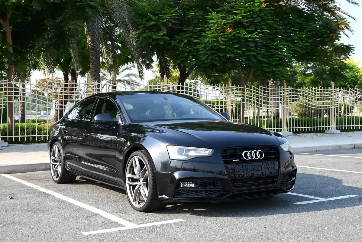 Audi A5, 2016 — купить с доставкой из ОАЭ
