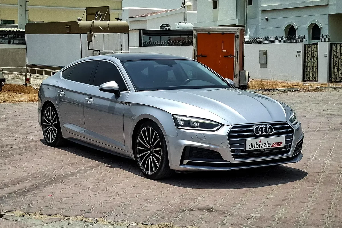Audi A5, 2019 — купить с доставкой из ОАЭ