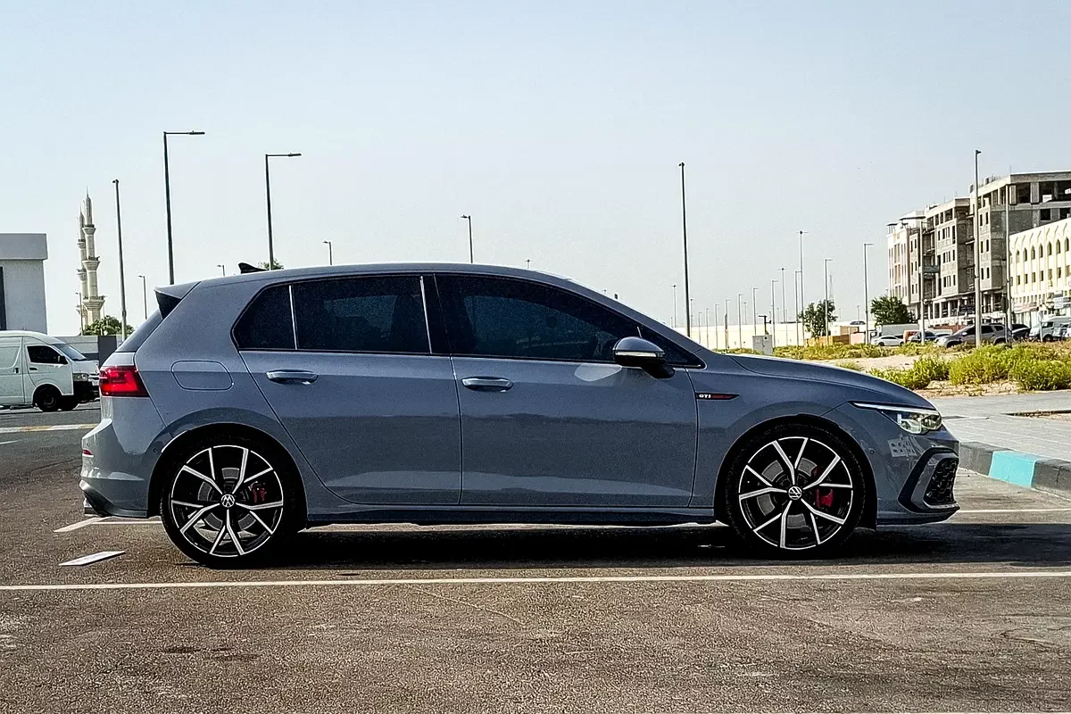 Volkswagen Golf GTI