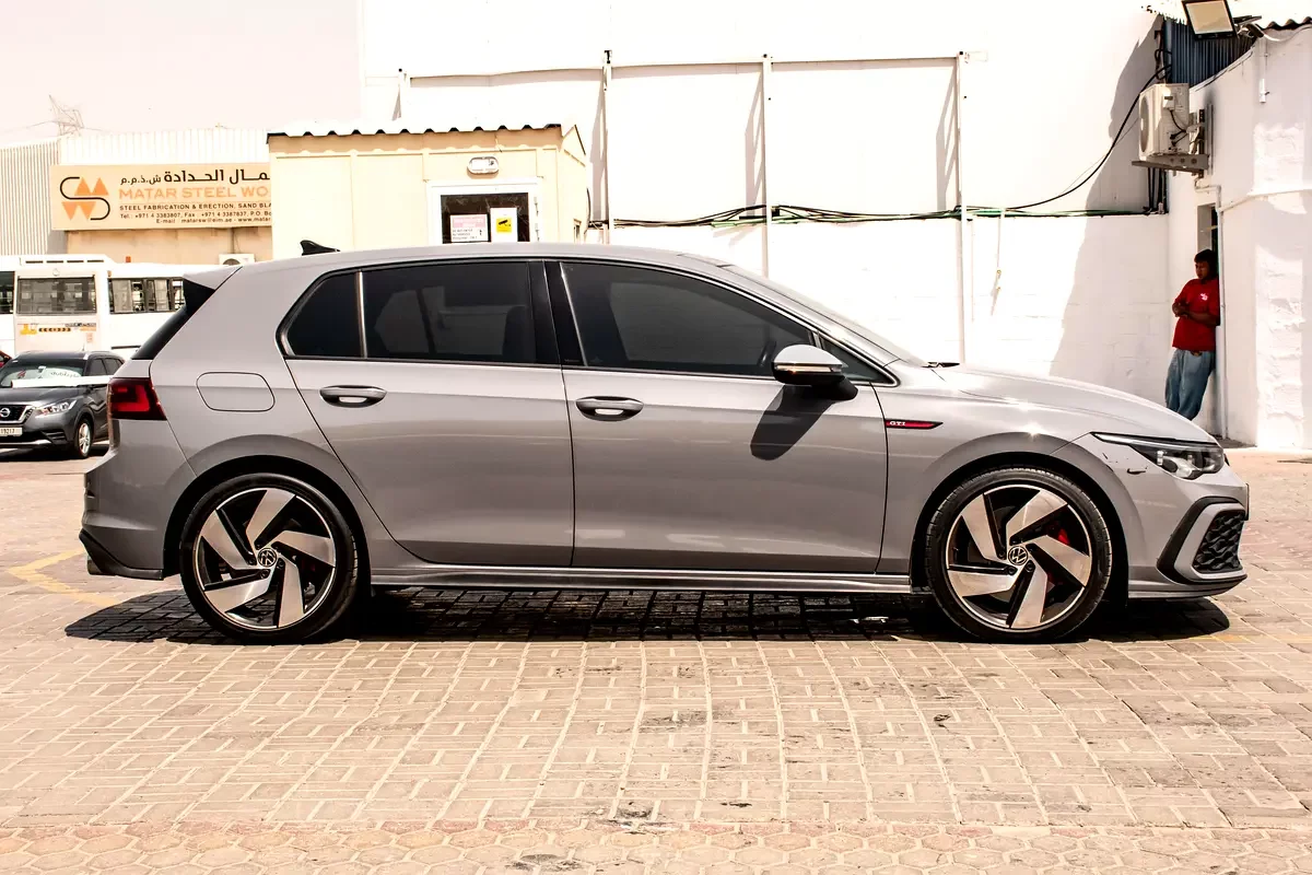 Volkswagen Golf GTI