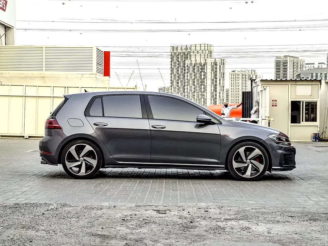 Volkswagen Golf GTI
