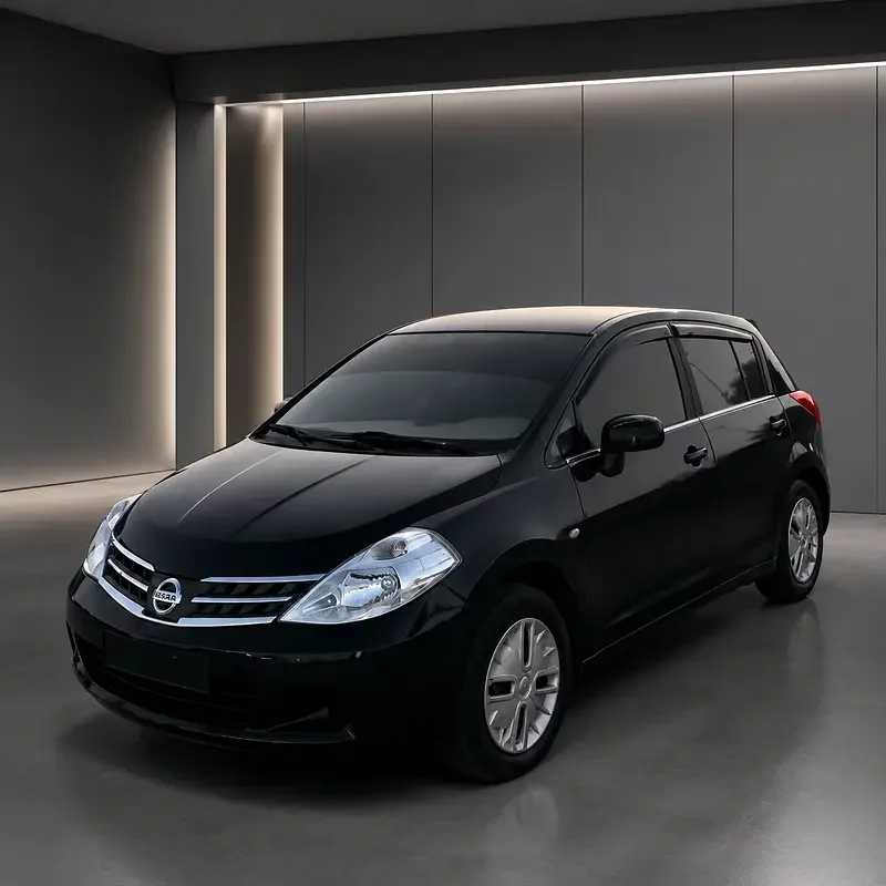 Nissan Tiida, 2008 — купить с доставкой из ОАЭ