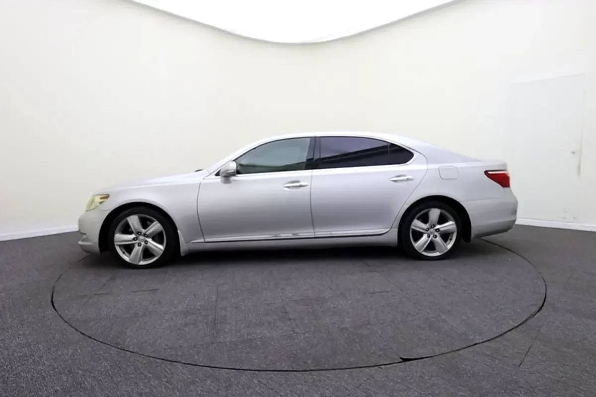 Lexus LS-Series