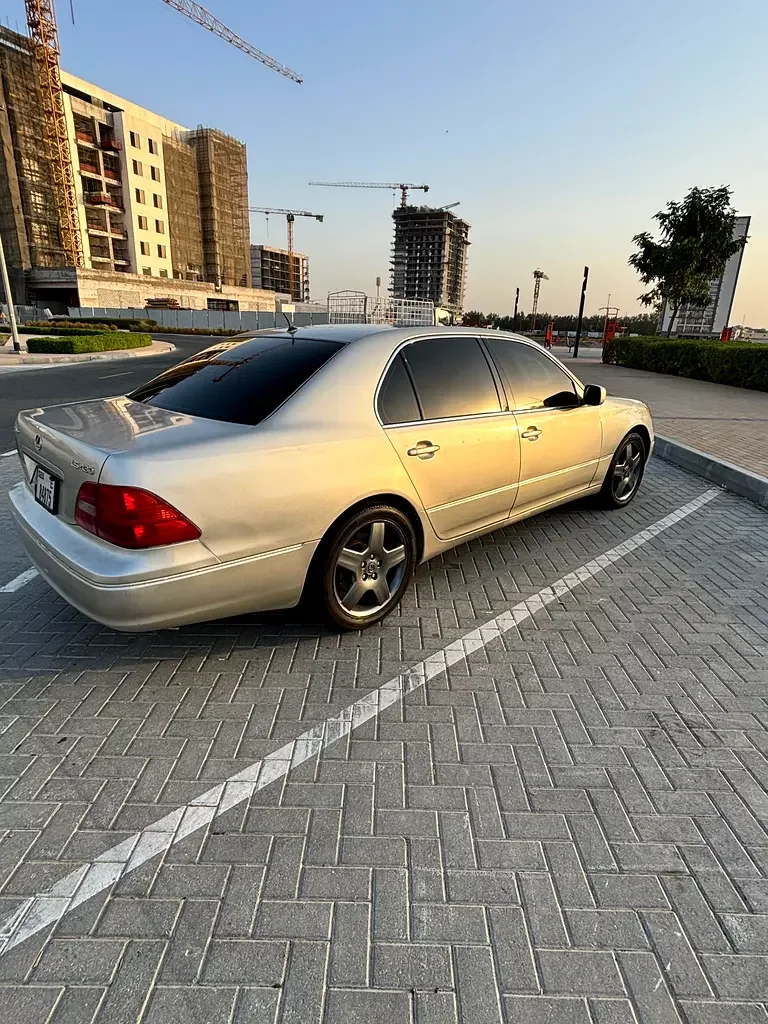 Lexus LS-Series