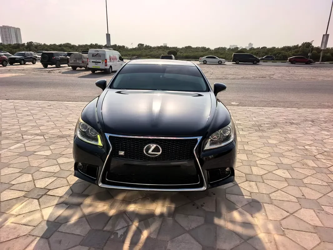 Lexus LS-Series