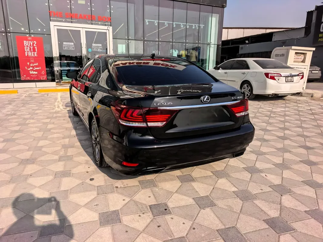 Lexus LS-Series